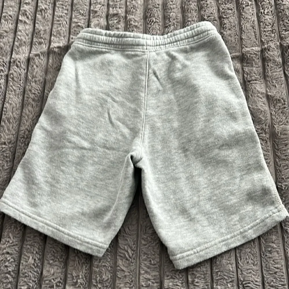 Boys Old Navy shorts